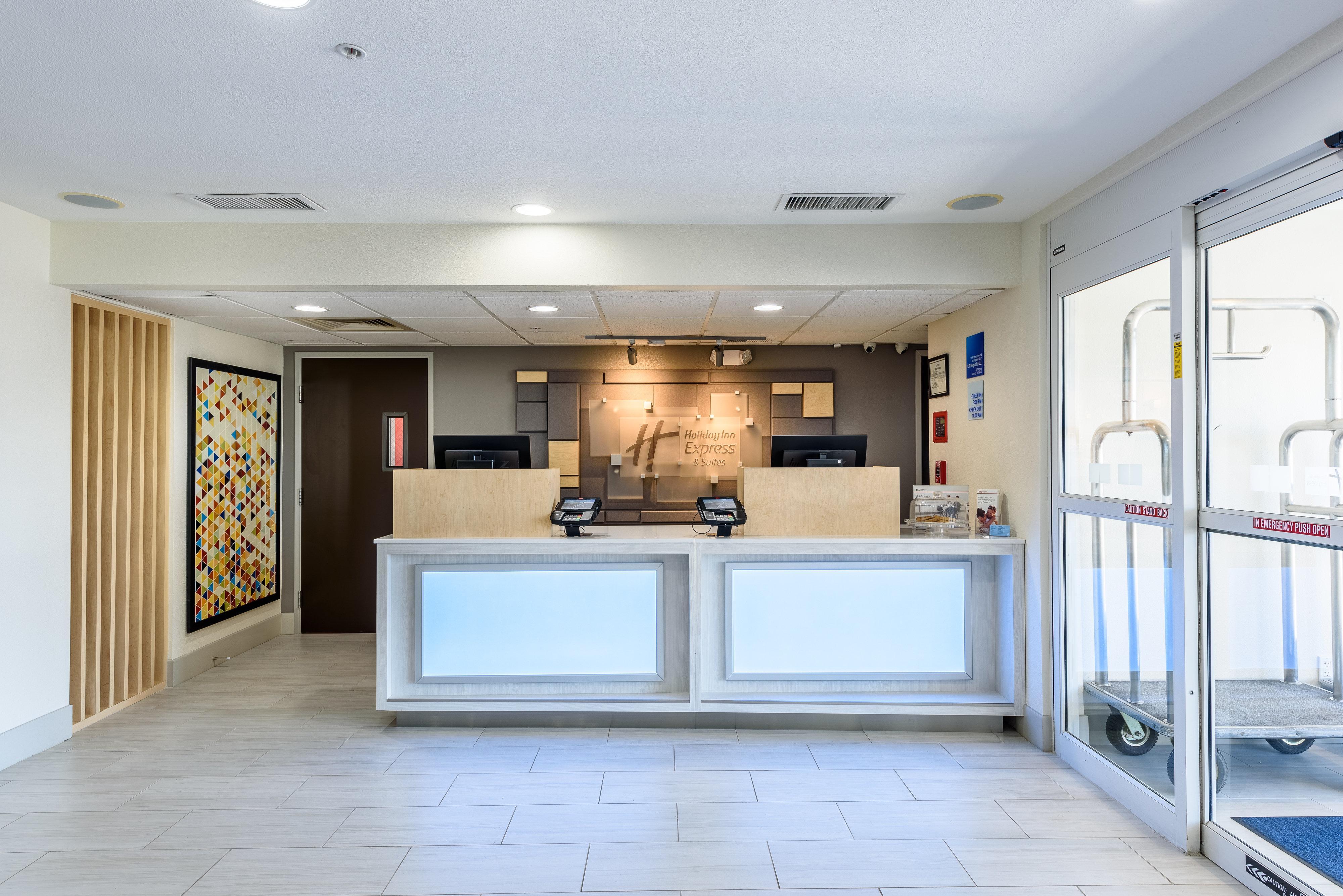 Holiday Inn Express Hotel And Suites Bastrop By Ihg Экстерьер фото