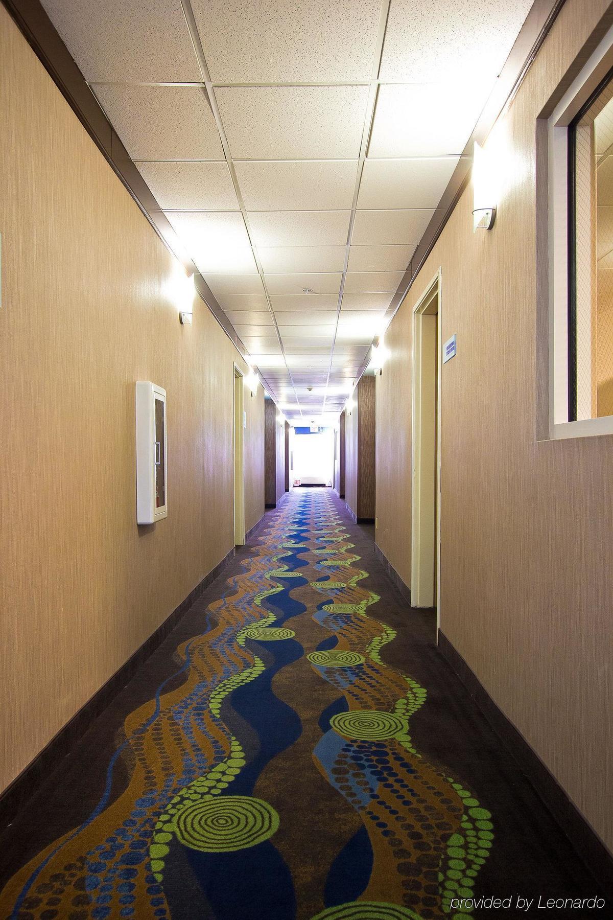Holiday Inn Express Hotel And Suites Bastrop By Ihg Экстерьер фото