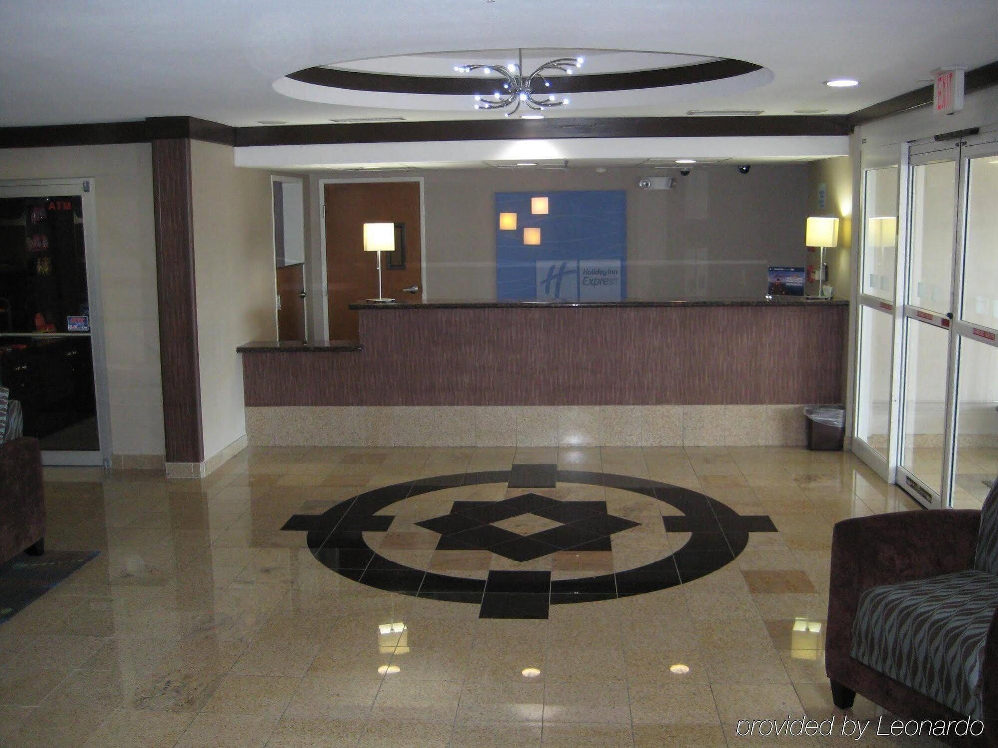 Holiday Inn Express Hotel And Suites Bastrop By Ihg Экстерьер фото
